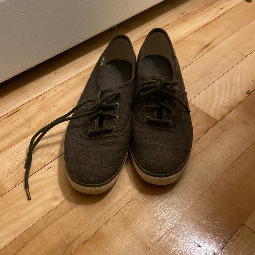 Green wool keds size 8